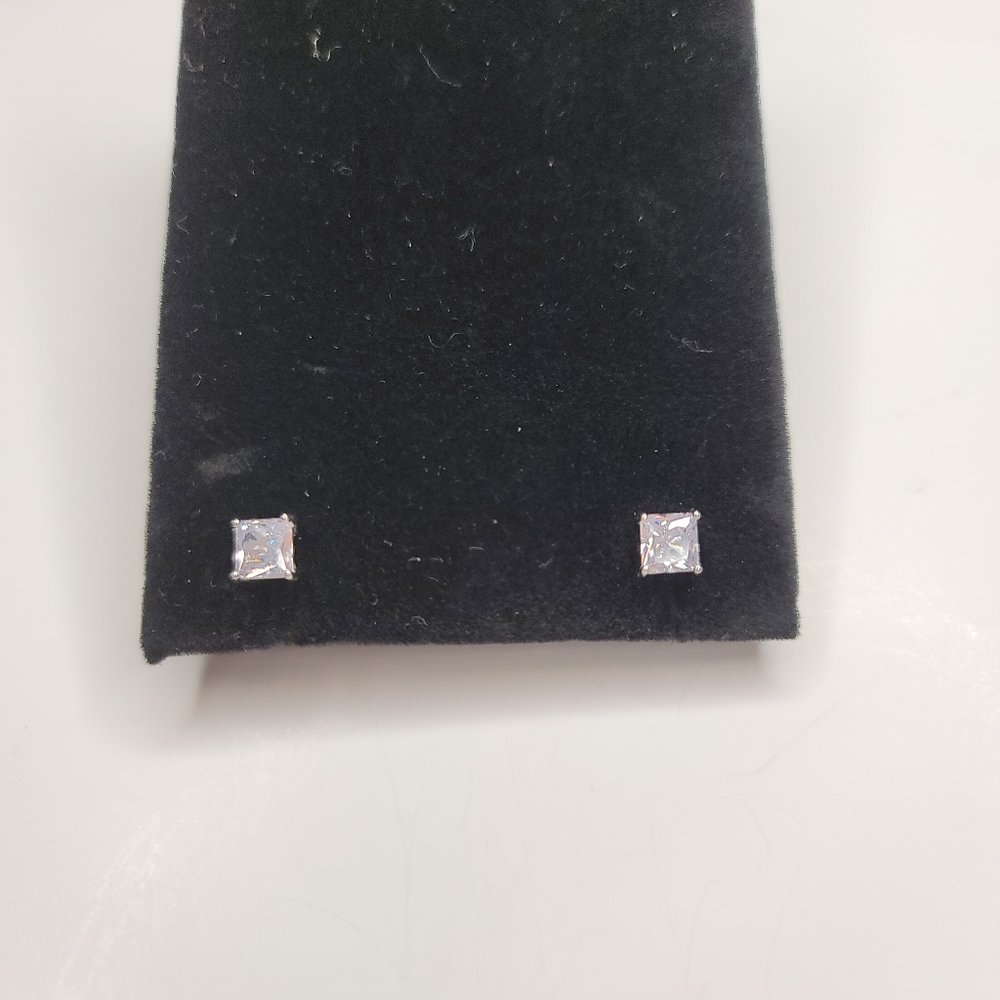 White Diamond Simulant/White Cubic Zirconia Stud Earrings
